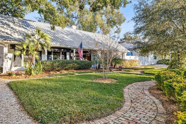 1904 S HESPERIDES STREET, Tampa, FL 33629