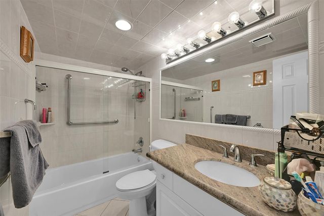 777 S Federal Hwy O-202, Pompano Beach, FL 33062