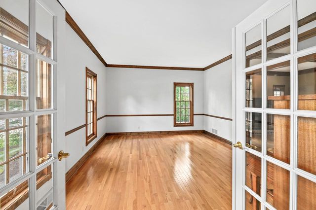 1706 Boulder COURT, Waukesha, WI 53189