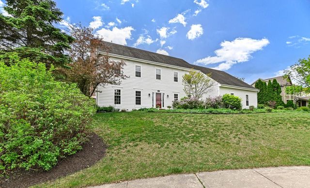 1706 Boulder COURT, Waukesha, WI 53189