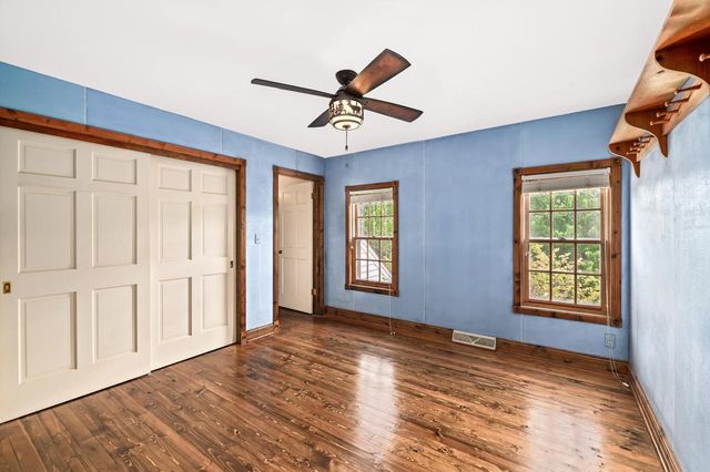 1706 Boulder COURT, Waukesha, WI 53189