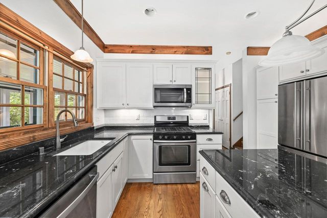 1706 Boulder COURT, Waukesha, WI 53189