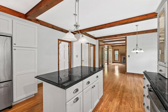 1706 Boulder COURT, Waukesha, WI 53189