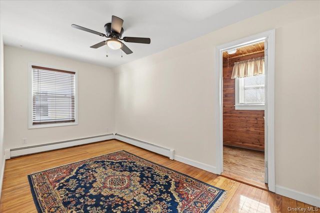 13 Spruce Street, Hicksville, NY 11801