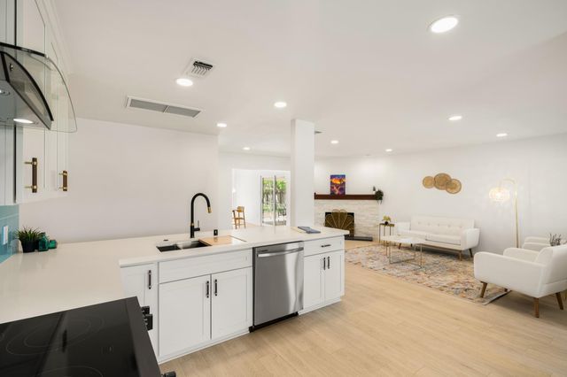 3620 West Way, Sacramento, CA 95821