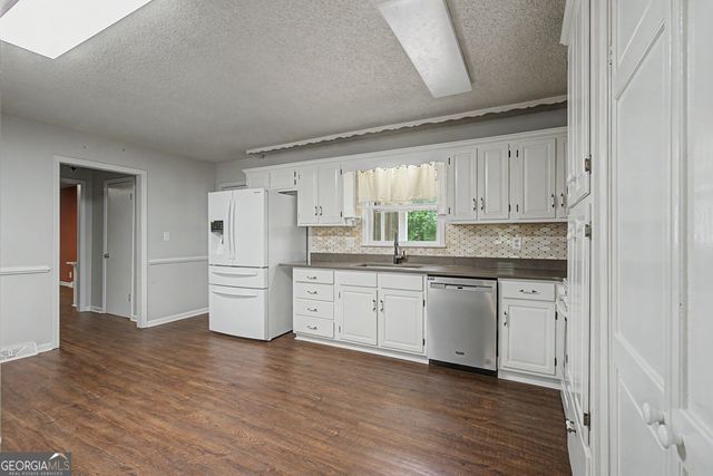 6 Virginia Circle, Cedartown, GA 30125