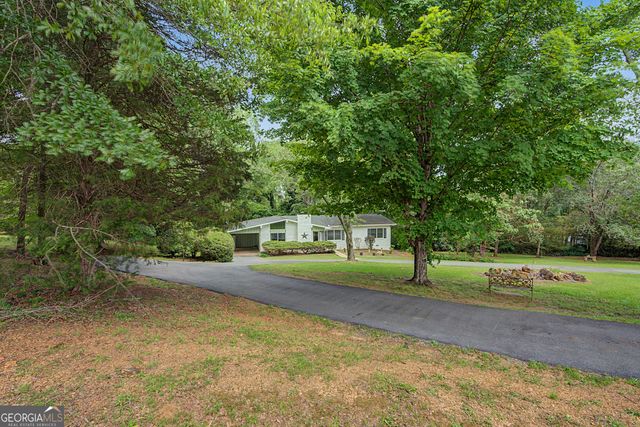 6 Virginia Circle, Cedartown, GA 30125