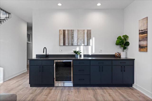 2636 W EVERGREEN Avenue 1, Chicago, IL 60622