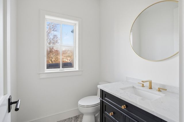 35 Mt Alworth Road, Tisbury, MA 02568