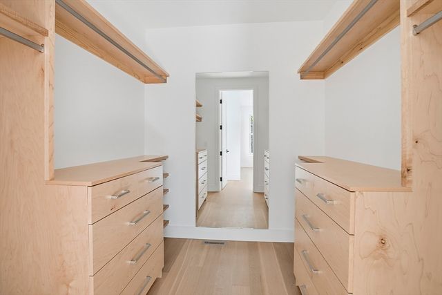 35 Mt Alworth Road, Tisbury, MA 02568