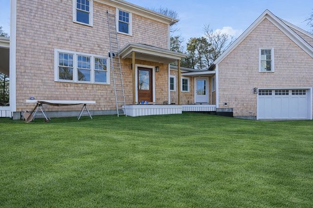 35 Mt Alworth Road, Tisbury, MA 02568