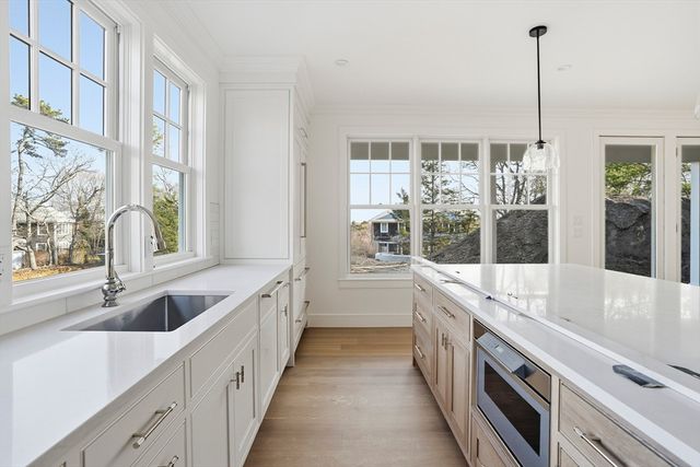 35 Mt Alworth Road, Tisbury, MA 02568