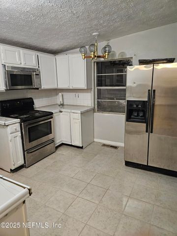 4230 OWEN, Jacksonville, FL 32209