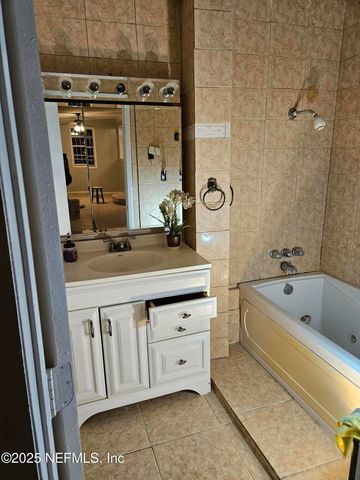 4230 OWEN, Jacksonville, FL 32209