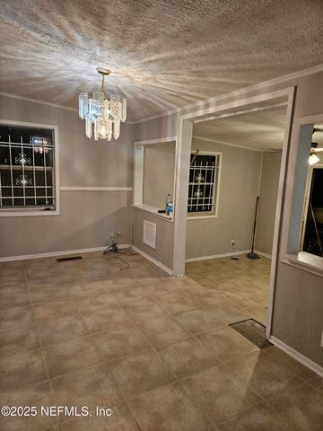 4230 OWEN, Jacksonville, FL 32209