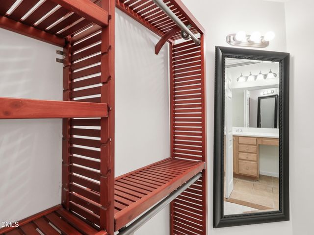 8311 Hempshire Place 204, Raleigh, NC 27613