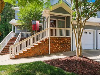 8311 Hempshire Place 204, Raleigh, NC 27613