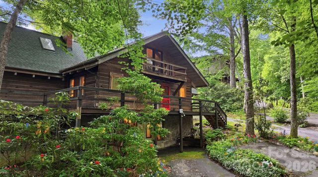 429 Biodome Drive, Waynesville, NC 28785