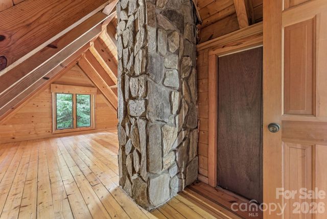 429 Biodome Drive, Waynesville, NC 28785