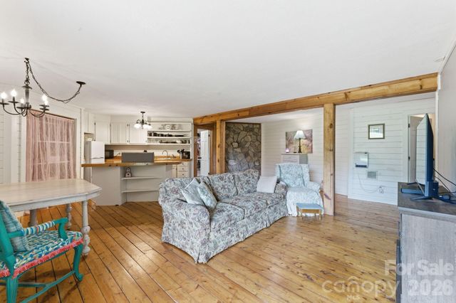 429 Biodome Drive, Waynesville, NC 28785
