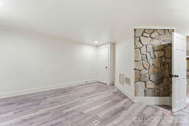 429 Biodome Drive, Waynesville, NC 28785