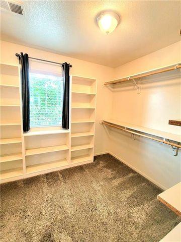 17232 W 198th Street, Spring Hill, KS 66083