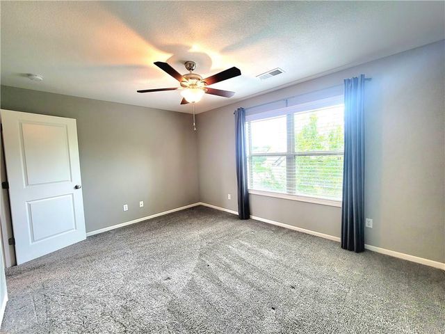 17232 W 198th Street, Spring Hill, KS 66083