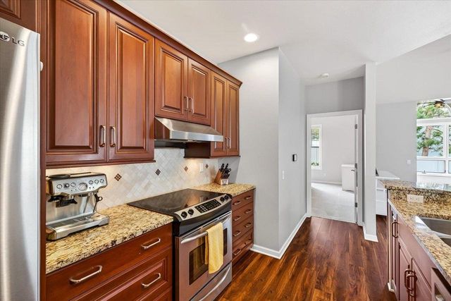 1622 Pond View Court, Middleton, WI 53562