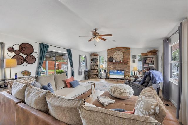 1222 PINEBROOK WAY, Venice, FL 34285