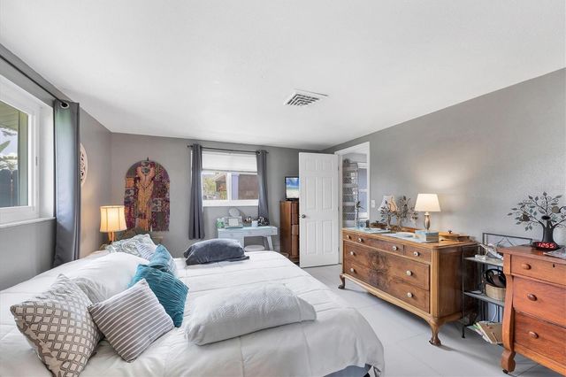 1222 PINEBROOK WAY, Venice, FL 34285