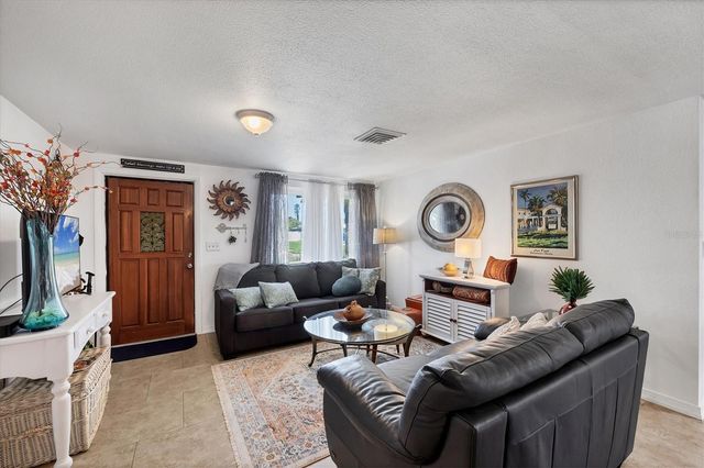 1222 PINEBROOK WAY, Venice, FL 34285