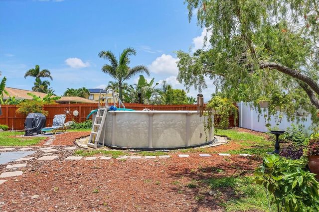 1222 PINEBROOK WAY, Venice, FL 34285