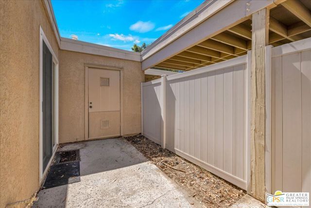 69587 Encanto Court, Rancho Mirage, CA 92270