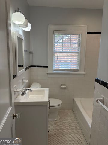1098 Los Angeles Avenue UPPER, Atlanta, GA 30306