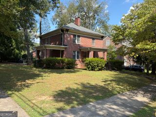 1098 Los Angeles Avenue UPPER, Atlanta, GA 30306
