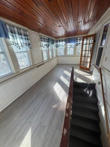 148 Hamlet St, Fall River, MA 02724
