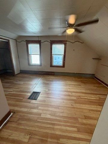 148 Hamlet St, Fall River, MA 02724