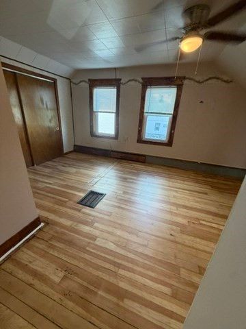 148 Hamlet St, Fall River, MA 02724