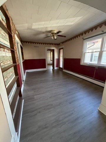 148 Hamlet St, Fall River, MA 02724