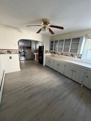 148 Hamlet St, Fall River, MA 02724