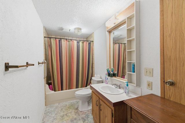 1772 W Windsor Ave, Coeur D'alene, ID 83815