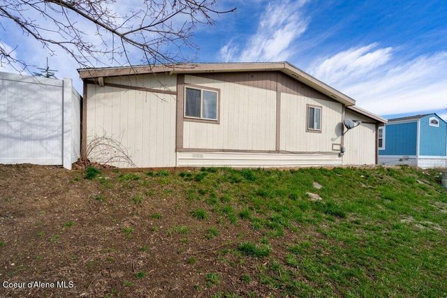 1772 W Windsor Ave, Coeur D'alene, ID 83815