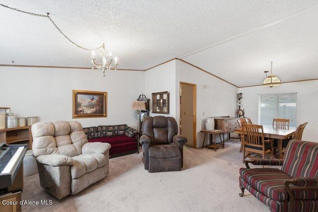 1772 W Windsor Ave, Coeur D'alene, ID 83815