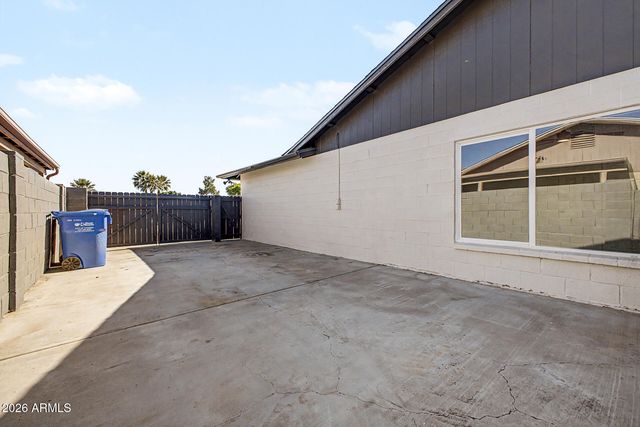 3130 W KRISTAL Way, Phoenix, AZ 85027