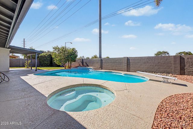 3130 W KRISTAL Way, Phoenix, AZ 85027