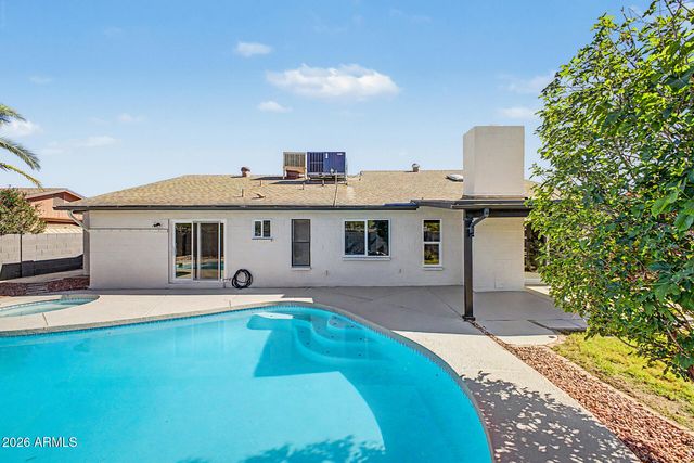 3130 W KRISTAL Way, Phoenix, AZ 85027