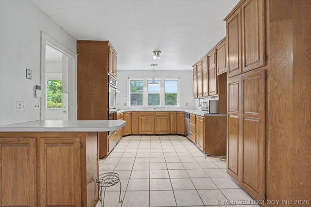 2314 Cornerstone Avenue, Claremore, OK 74017