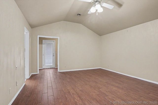2314 Cornerstone Avenue, Claremore, OK 74017