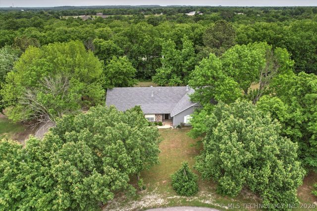 2314 Cornerstone Avenue, Claremore, OK 74017