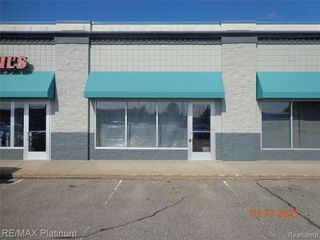 6920 W. Grand River, Brighton, MI 48114